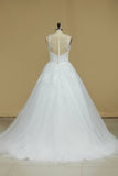 Gorgeous Sleeveless Scoop Wedding Dresses Tulle With Applique And Pearls