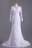 Long Sleeves V Neck Open Back Wedding Dresses Tulle With Applique Sheath