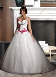 Esmeralda Ball-Gown/Princess Sweetheart Chapel Train Tulle Wedding Dress With Ruffle Appliques Lace Bow(s) UKP0013780