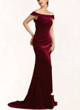 Aspen Trumpet/Mermaid Off-the-Shoulder Sweep Train Velvet Mother of the Bride Dress With Ruffle UKP0014988