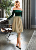 Karma Colorblock Off the Shoulder Long Sleeves Elegant A-line Velvet Midi Dresses UKP0016828