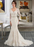 Alaina Trumpet/Mermaid V-neck Court Train Tulle Lace Wedding Dress With Beading UKP0017155