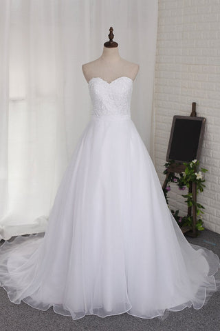 A Line Sweetheart Wedding Dresses Organza With Applique