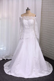 Wedding Dresses A Line Long Sleeves Boat Neck With Applique