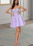 Joy A-line V-Neck Short/Mini Lace Tulle Homecoming Dress With Beading UKP0020501