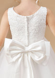 Lovely Sleeveless Applique Tulle Flower Girl Dresses With Bownot