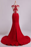 Red Scoop Mermaid Prom Dresses With Applique