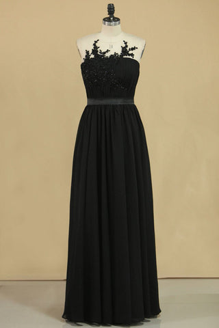 Black Scoop A Line Evening Dresses Chiffon With Sash & Applique