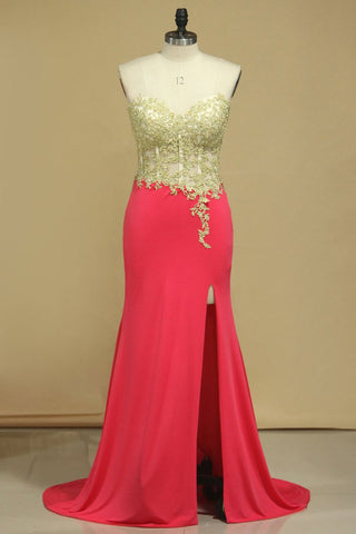 Spandex Prom Dresses Sweetheart With Applique And Slit