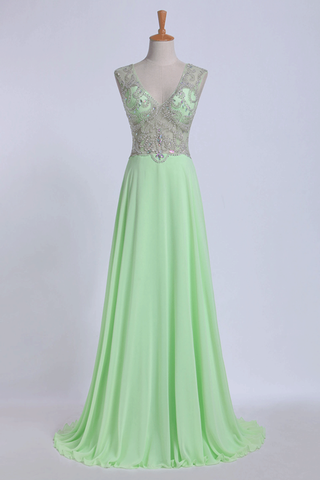 V-Neck Prom Dresses A-Line/Princess With Beads Chiffon&Tulle