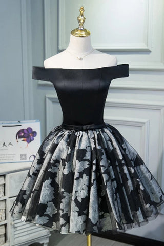 A Line Black Off The Shoulder Homecoming Dresses Short/Mini