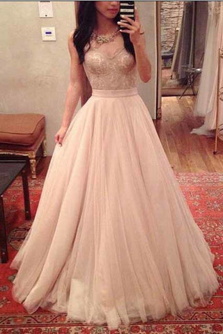 Tulle Sweetheart A Line Prom Dresses With Applique Sweep Train