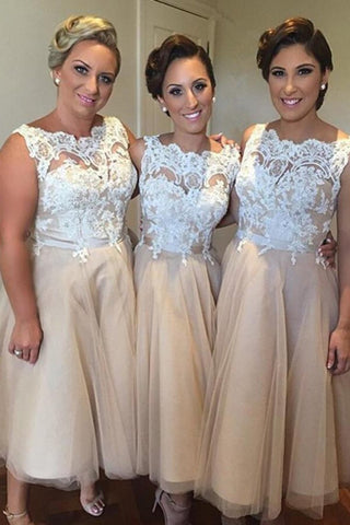 Tulle Scoop Bridesmaid Dresses A Line With Applique Tea-Length