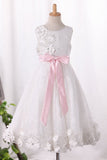 Scoop A Line Lace Flower Girl Dresses Knee Length