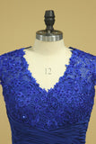 Hot V Neck Mother Of The Bride Dresses Dark Royal Blue Sweep Train With Ruffle Cap Sleeves