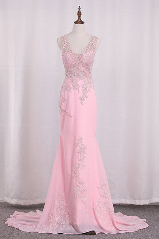 Chiffon Mermaid V Neck Prom Dresses With Applique Court Train