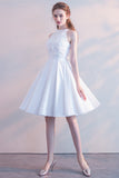 Elegant Halterneck White Sleeveless Short Homecoming Dresses