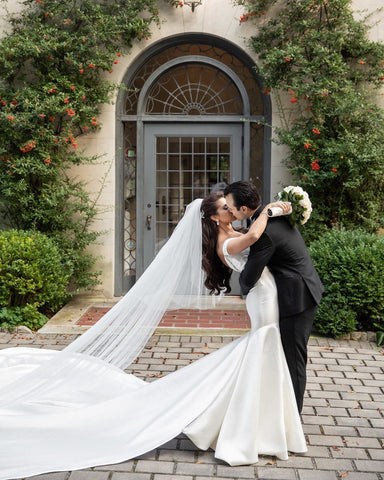 Off-the-Shoulder White Satin Mermaid Wedding Dress Bridal Gown