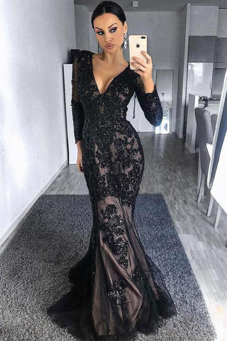 Mermaid Full Sleeve Sexy Black Lace Long Scoop Neck Floor Length Prom Dresses JS143