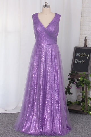 Floor Length Bridesmaid Dresses Sequins & Tulle V Neck A Line