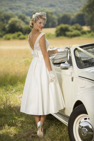 Scoop Short Satin V Back A Line Rustic Wedding Dresses