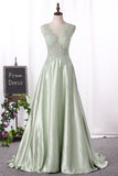 Prom Dresses Scoop Satin A Line With Applique And Beads