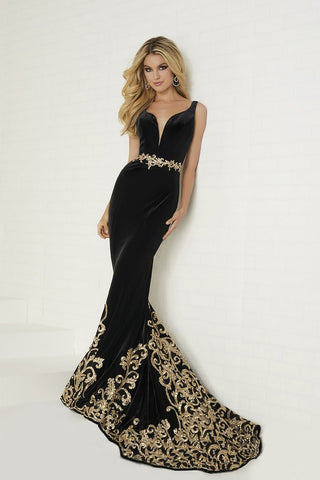 Velvet Evening Dresses V Neck Mermaid With Applique Sweep Train