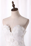 A Line Organza Wedding Dresses Sweetheart With Handmade Flowers