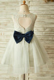 Princess Ivory Beautiful Lace and Tulle Scoop Open Back Cheap Flower Girl Dresses with Bow JS772