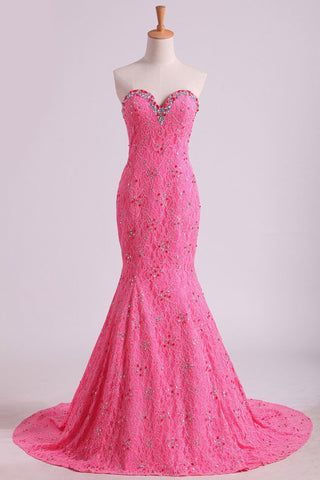 Stunning Sweetheart Mermaid Prom Dresses With Beads Floor-Length Lace