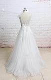 Elegant Ivory A Line Plunging Neckline Lace Appliqued Flowers Tulle Wedding Dresses JS649