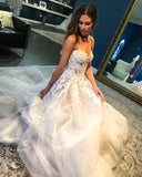 A Line Sweetheart Tulle Wedding Dress with Lace Appliques Long