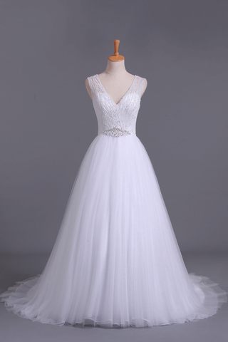 V-Neck A Line Wedding Dresses Tulle Beaded Bodice Court Train