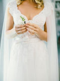 Elegant A-Line V Neck Cap Sleeves Tulle Appliques White Wedding Dresses with Lace